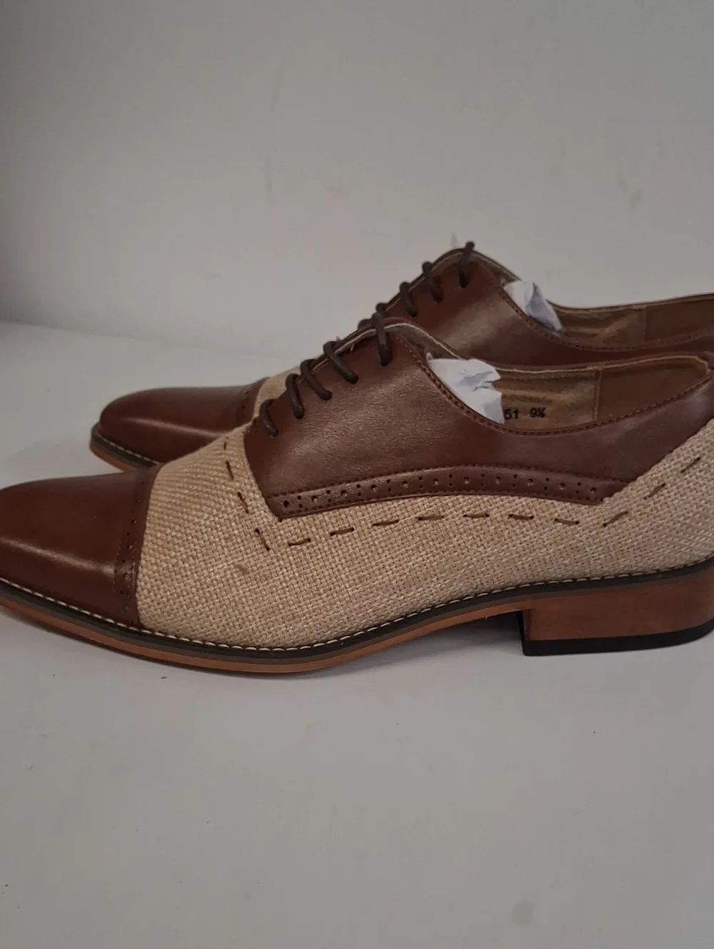 NWT Mens Gino Vitale Lace Up Cap Toe Oxford Brown & Natural